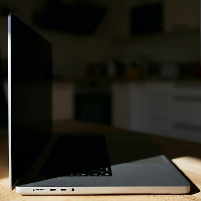 Vertex Pro 16